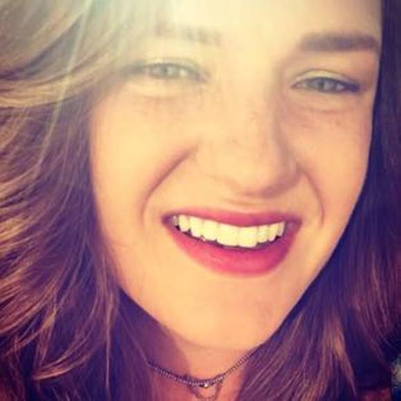 Meet your Posher, Leigh - Picture 1 of 1